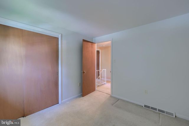 2143 BROCKTON RD, Lancaster, PA 17601