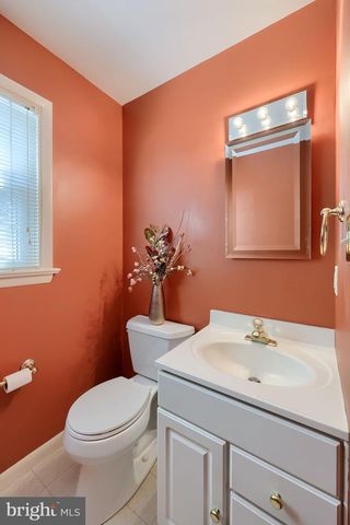 2143 BROCKTON RD, Lancaster, PA 17601
