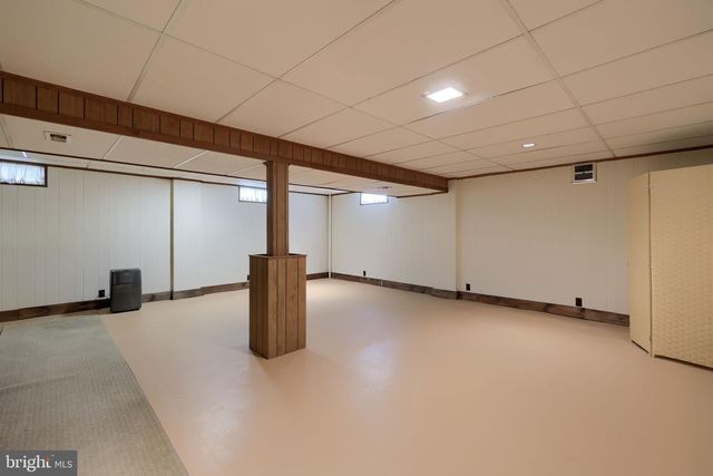 2143 BROCKTON RD, Lancaster, PA 17601