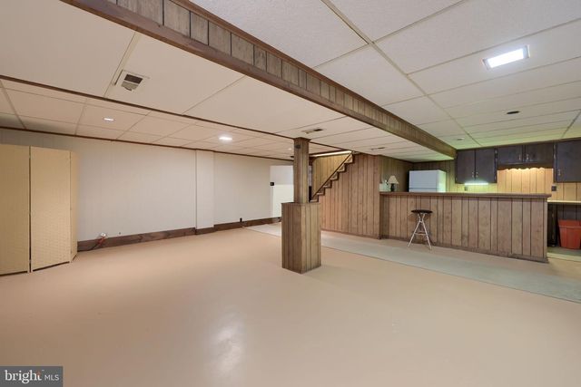 2143 BROCKTON RD, Lancaster, PA 17601