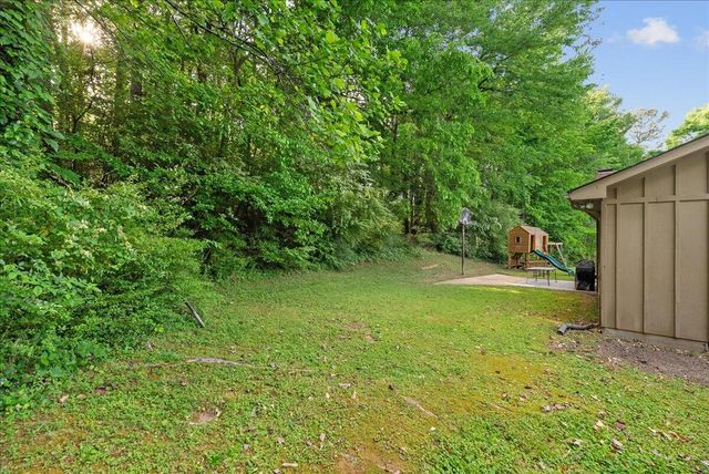 108 Pinewood Way, Dalton, GA 30721