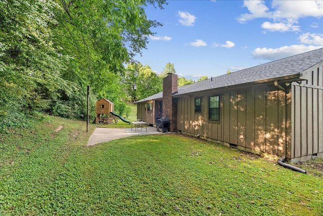 108 Pinewood Way, Dalton, GA 30721