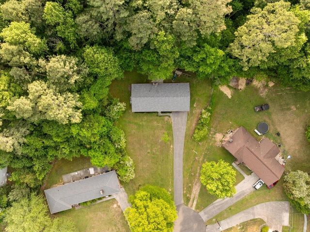 108 Pinewood Way, Dalton, GA 30721
