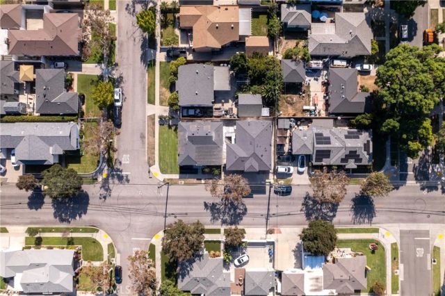 4814 Hedda, Lakewood, CA 90712