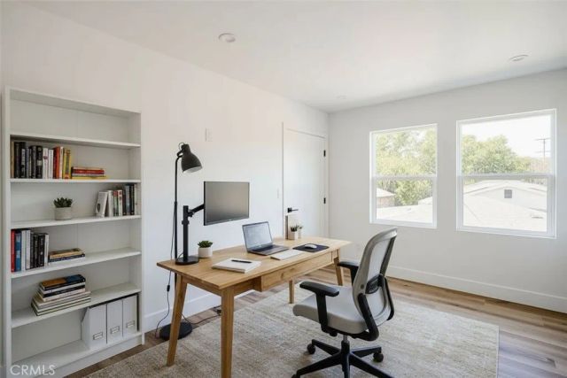 4814 Hedda, Lakewood, CA 90712