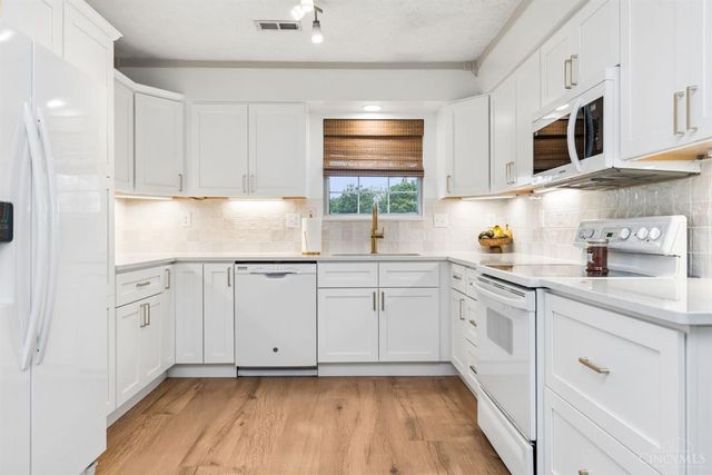 125 Amber Way, Williamsburg, OH 45176