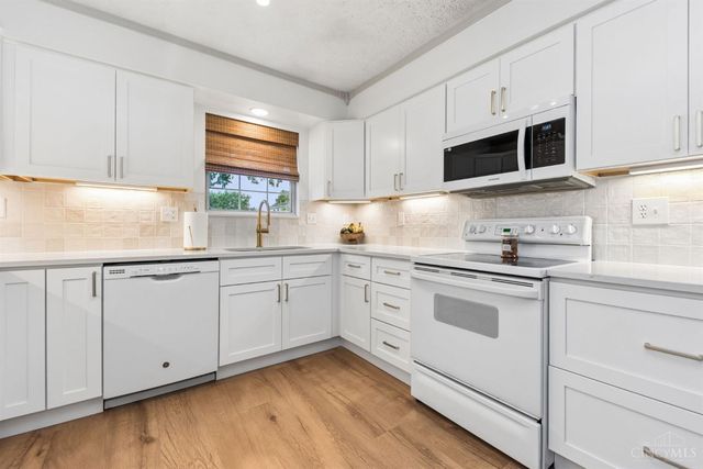 125 Amber Way, Williamsburg, OH 45176