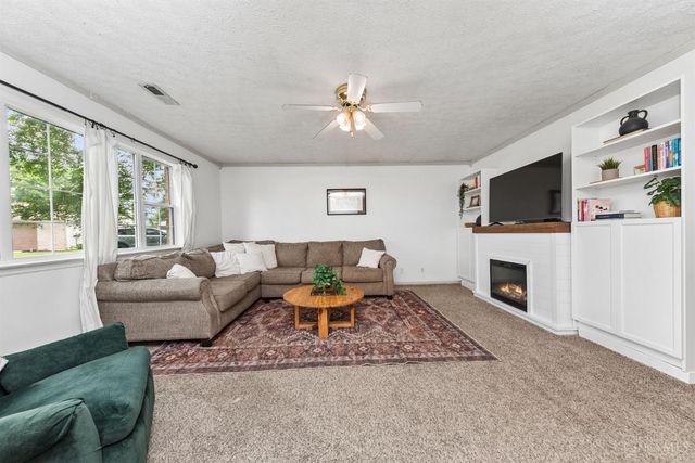 125 Amber Way, Williamsburg, OH 45176