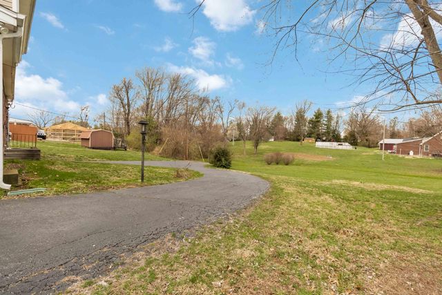 106 Redwood Drive, Stanford, KY 40484