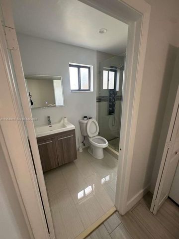 10034 SW 221st St, Cutler Bay, FL 33190