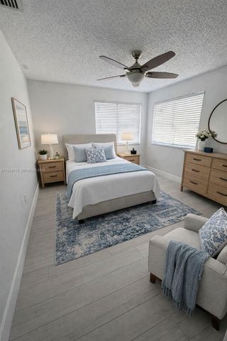 10034 SW 221st St, Cutler Bay, FL 33190