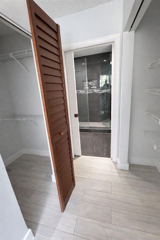 10034 SW 221st St, Cutler Bay, FL 33190