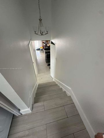 10034 SW 221st St, Cutler Bay, FL 33190