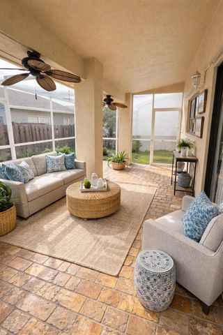 10034 SW 221st St, Cutler Bay, FL 33190