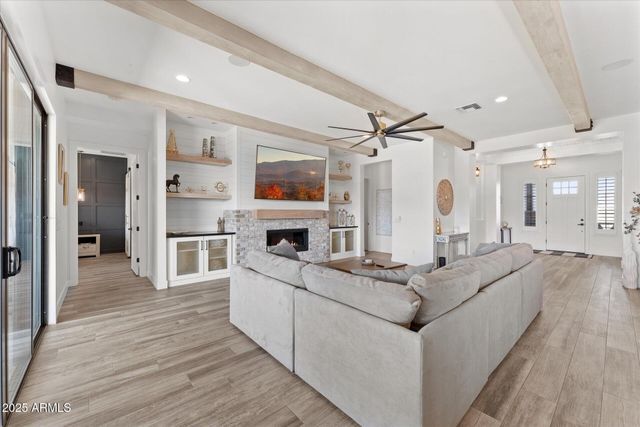 20319 E ORCHARD Lane, Queen Creek, AZ 85142