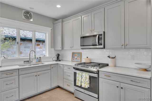 200 Bryant Street, Buffalo, NY 14222