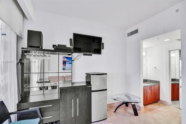 18201 Collins Avenue 3404&Cabana, Sunny Isles Beach, FL 33160