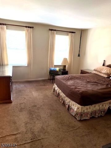 520 Scotland Rd, South Orange Village Twp., NJ 07079