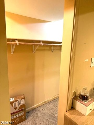 520 Scotland Rd, South Orange Village Twp., NJ 07079