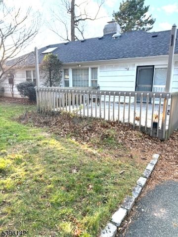 520 Scotland Rd, South Orange Village Twp., NJ 07079
