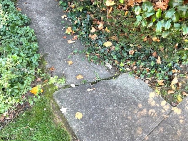 520 Scotland Rd, South Orange Village Twp., NJ 07079