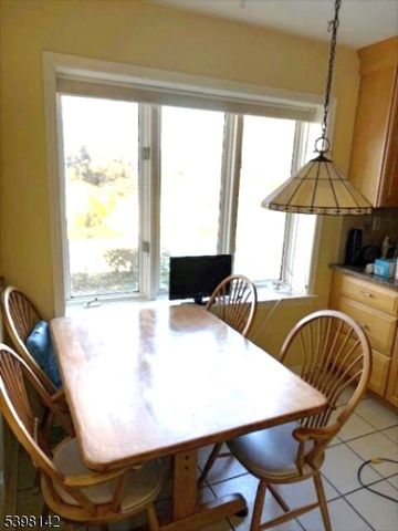 520 Scotland Rd, South Orange Village Twp., NJ 07079