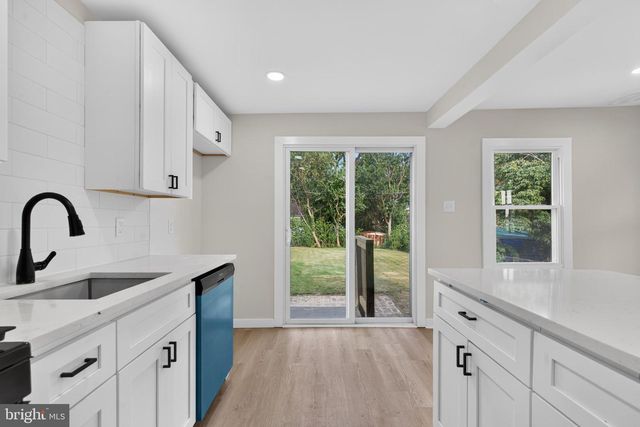 713 BILLINGS AVE, Paulsboro, NJ 08066