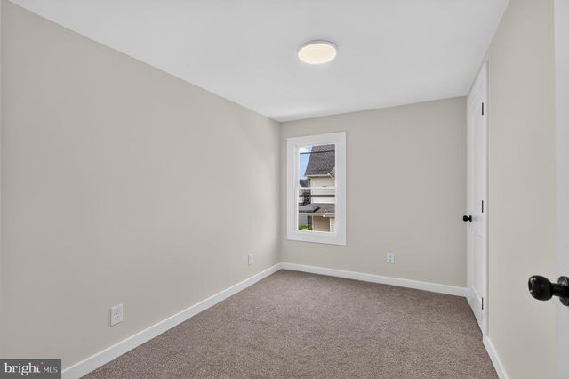 713 BILLINGS AVE, Paulsboro, NJ 08066