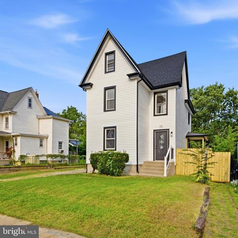 713 BILLINGS AVE, Paulsboro, NJ 08066