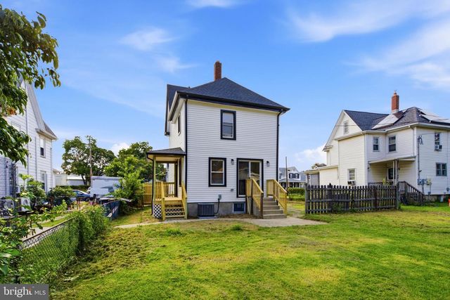713 BILLINGS AVE, Paulsboro, NJ 08066