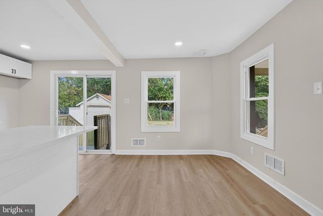 713 BILLINGS AVE, Paulsboro, NJ 08066