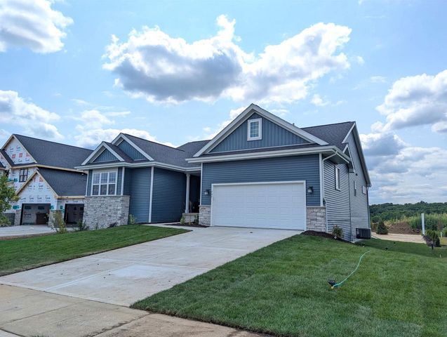 505 Spindrift Street, Mount Horeb, WI 53572