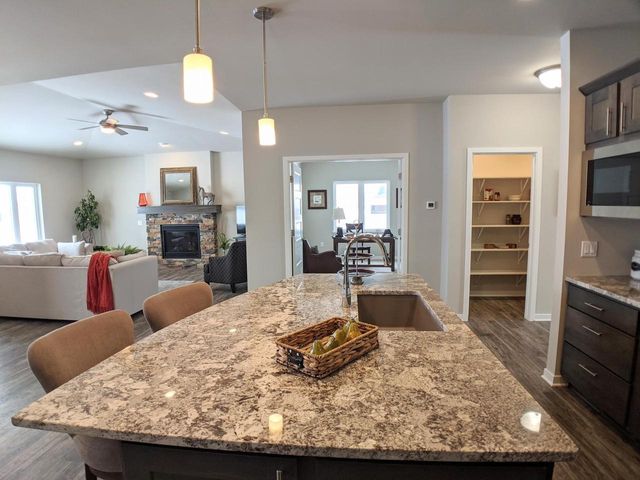 505 Spindrift Street, Mount Horeb, WI 53572