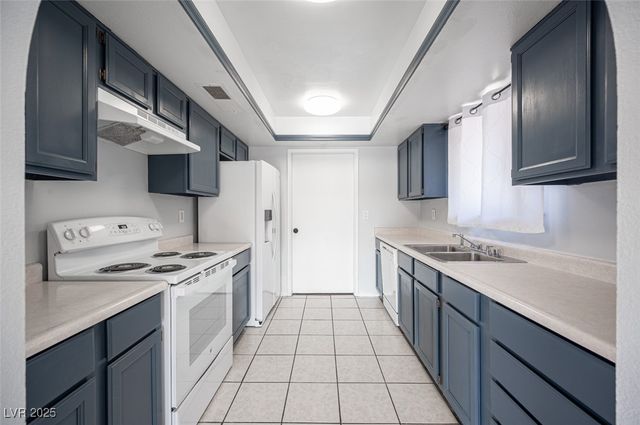 2247 Heavenly View Drive, Henderson, NV 89014