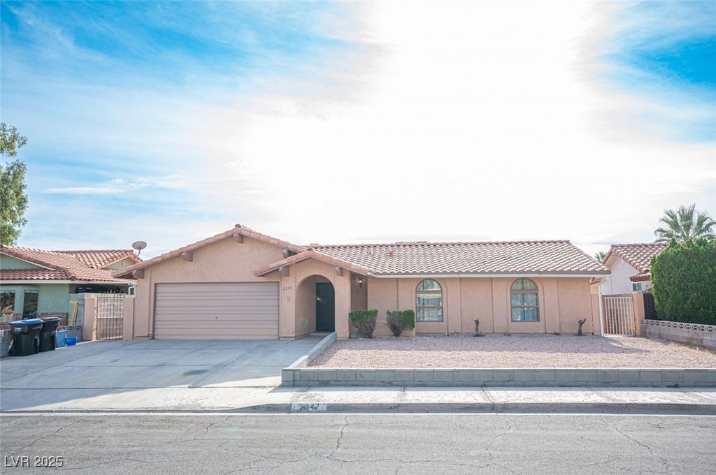 2247 Heavenly View Drive, Henderson, NV 89014