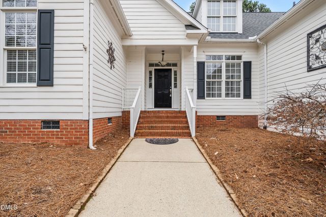 208 Waverly Drive, Clayton, NC 27527