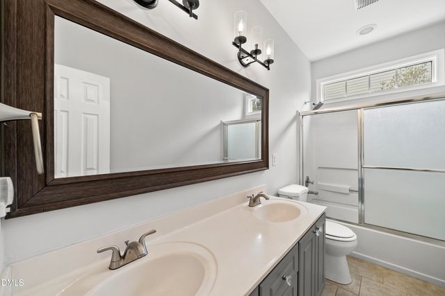 208 Waverly Drive, Clayton, NC 27527