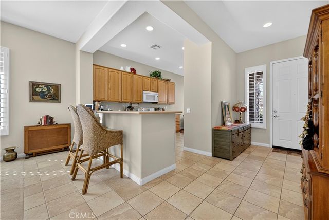 10509 Lanigan Rd., Apple Valley, CA 92308