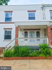 35 S ASHMEAD PL S, Philadelphia, PA 19144