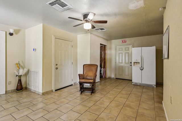 1281 County Road 6723, Natalia, TX 78059