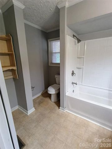 159 Edgewood Drive, Forest City, NC 28043