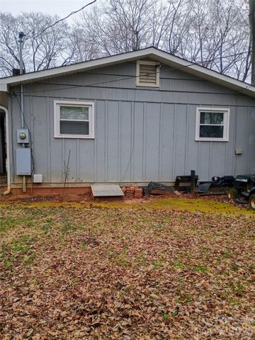 159 Edgewood Drive, Forest City, NC 28043