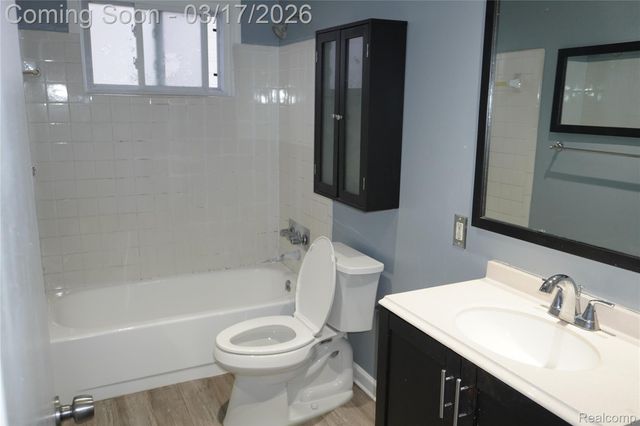 19552 Garfield, Redford Charter Township, MI 48240