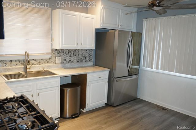 19552 Garfield, Redford Charter Township, MI 48240