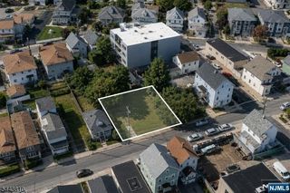 215 Washington Avenue, Hackensack, NJ 07601
