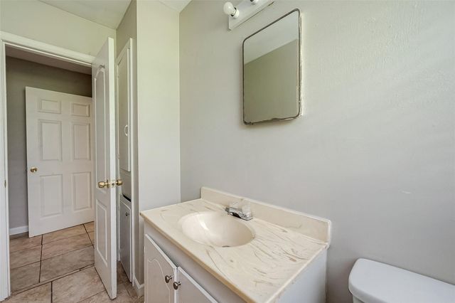 7621 Sundown Drive, Houston, TX 77028