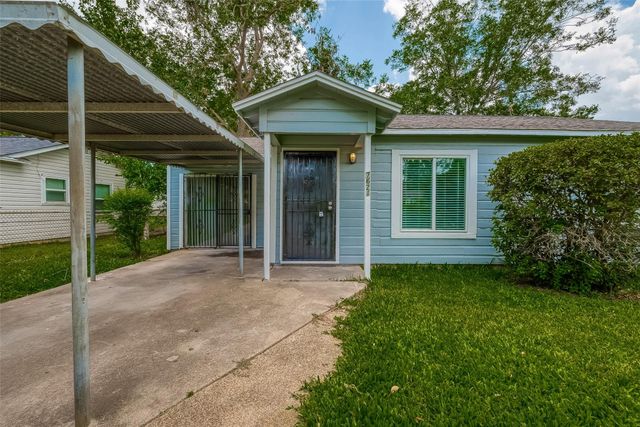 7621 Sundown Drive, Houston, TX 77028