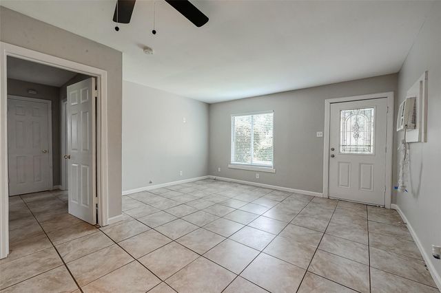 7621 Sundown Drive, Houston, TX 77028