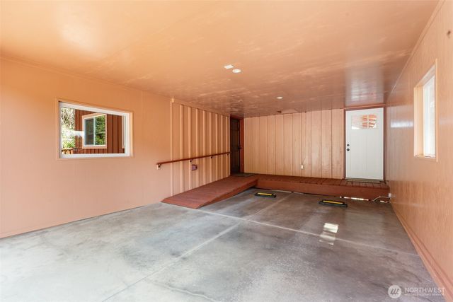 132 Lake Terrace Drive, Mossyrock, WA 98564