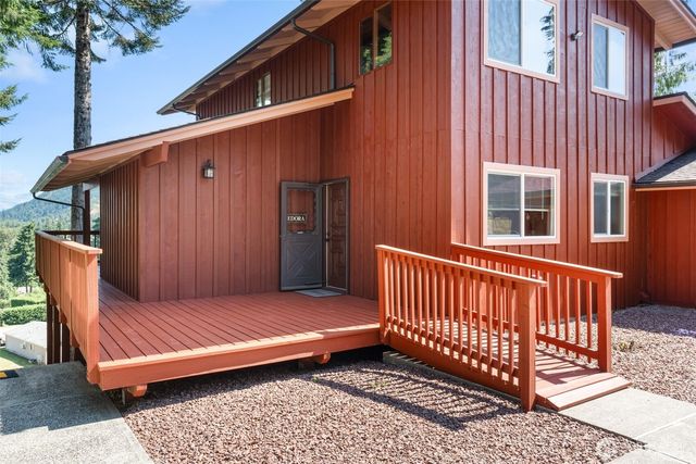 132 Lake Terrace Drive, Mossyrock, WA 98564